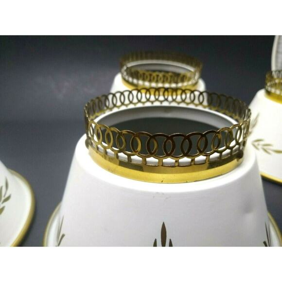 Vintage White And Gold Small Tole Lamp Shades Set Of 4 - Picture 7 of 7